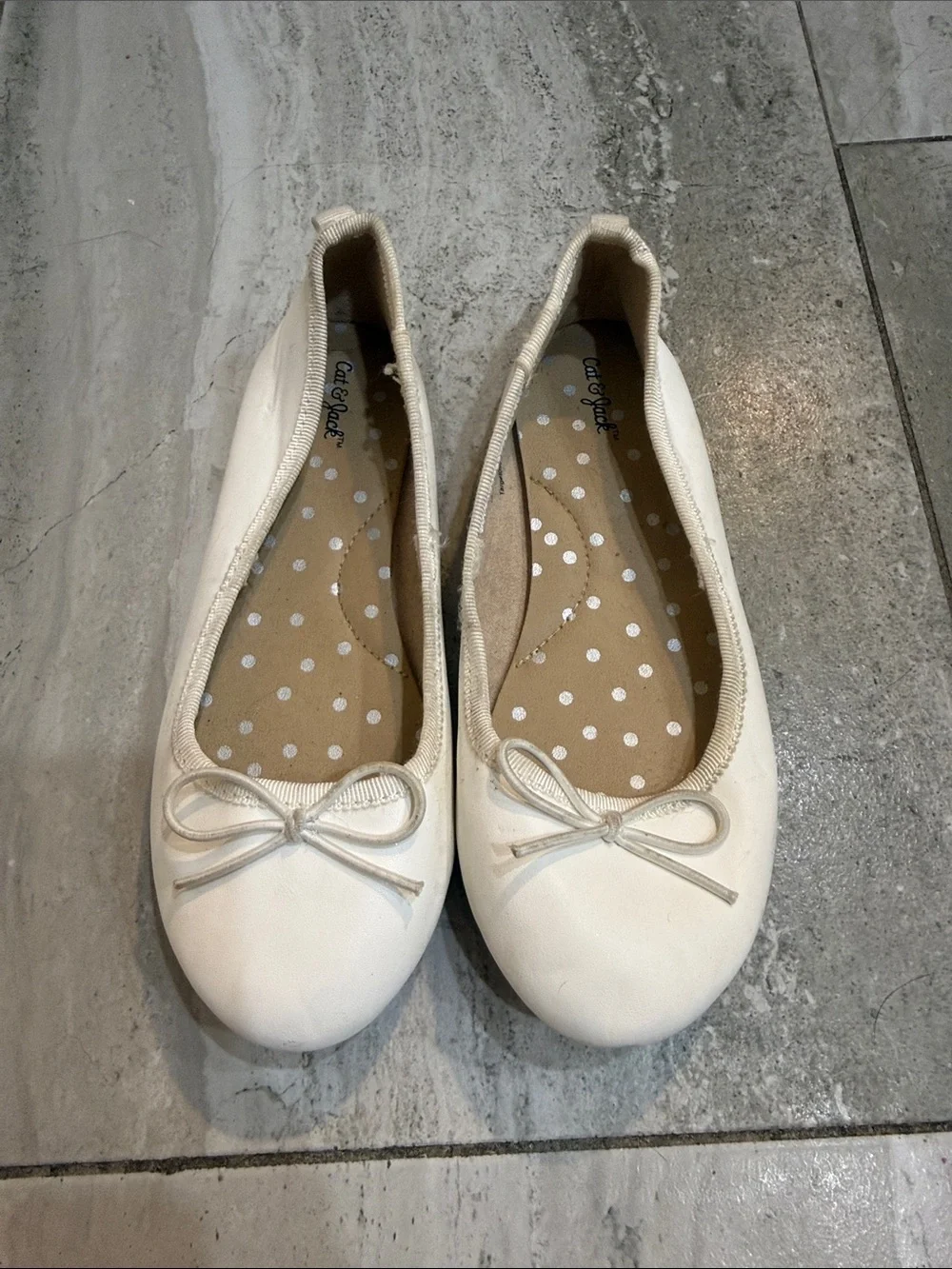 Cat & Jack Cream Bow Ballet Flats